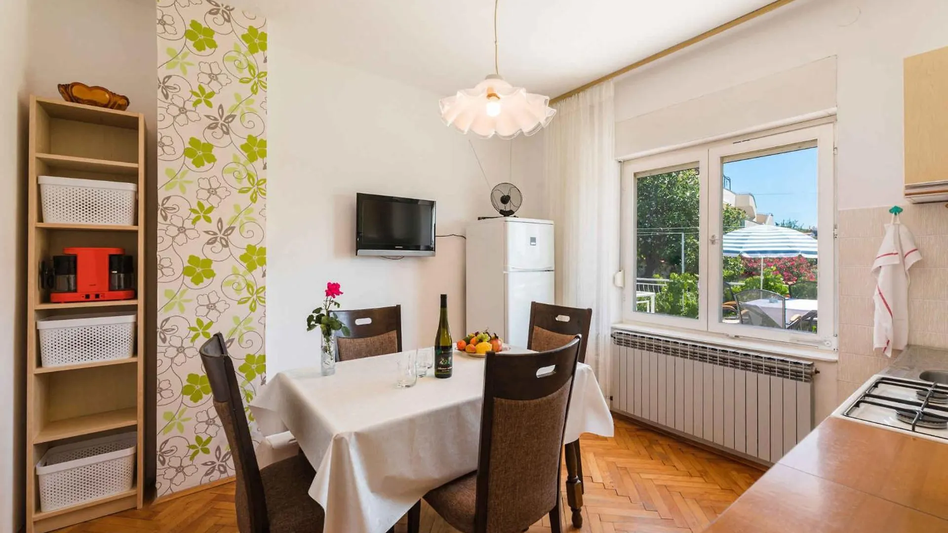 Apartments In Crikvenica 41682