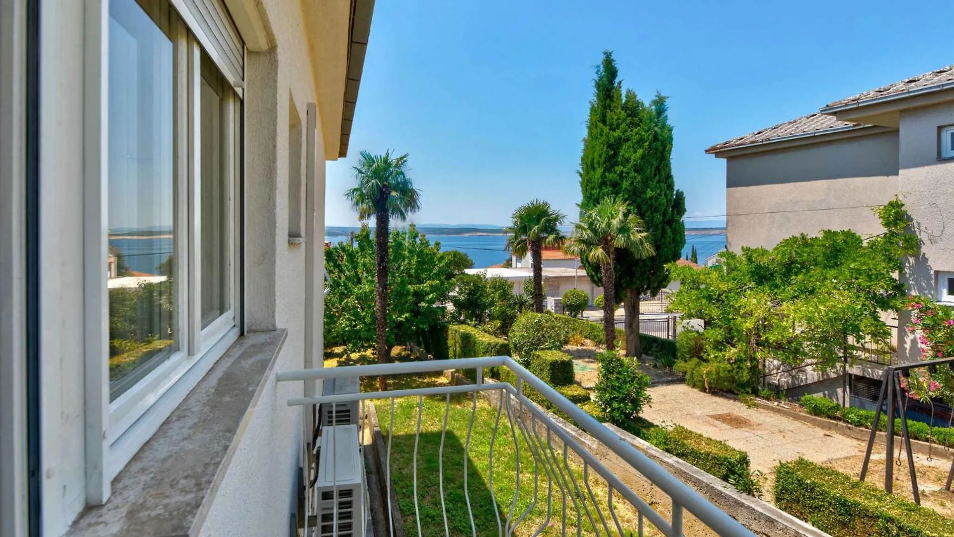 Apartments In Crikvenica 41682