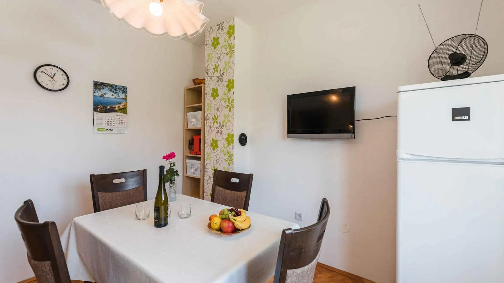 Apartments In Crikvenica 41682